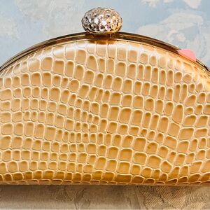 Elegant beige faux leather Crocodile-Embossed Clutch evening bag embossed,unique
